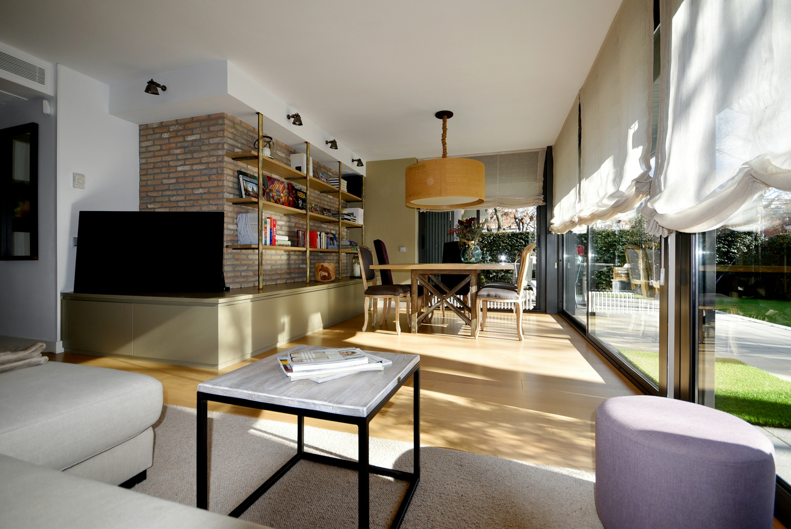 raquel-navalon-alvarez-mlNgLocaVo8-unsplash - Geotane Property Management