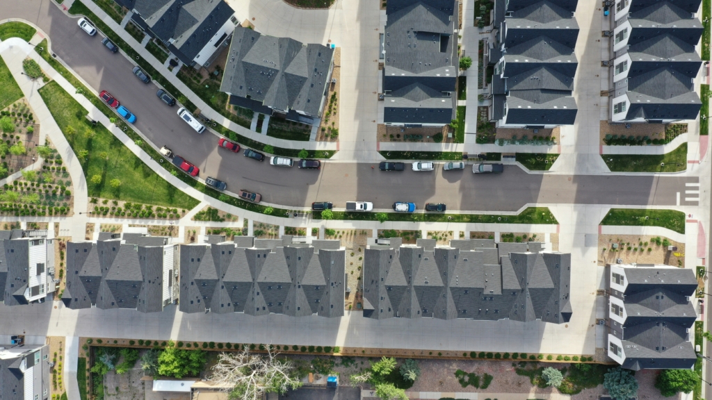 eric-dahm-nwOUtxLlW-0-unsplash - Geotane Property Management